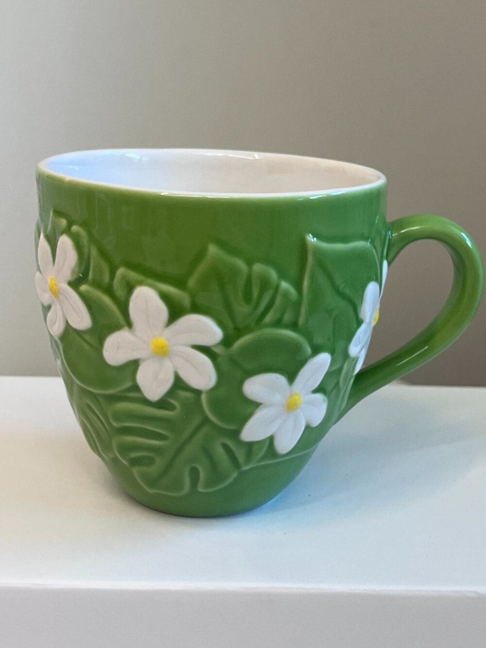 Starbucks 2006 Green floral Plumeria Mug